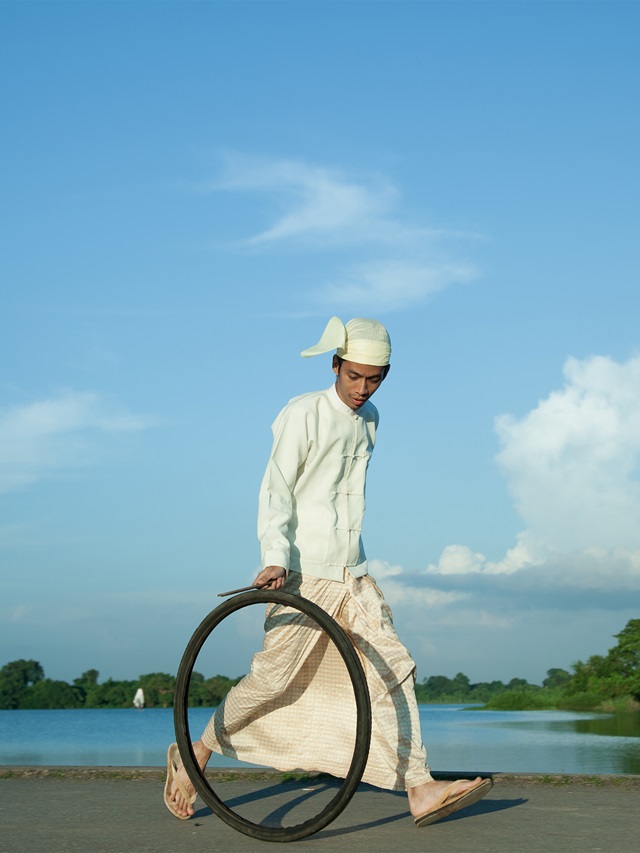 Bicycle Tyre Rolling Event from Yangon series